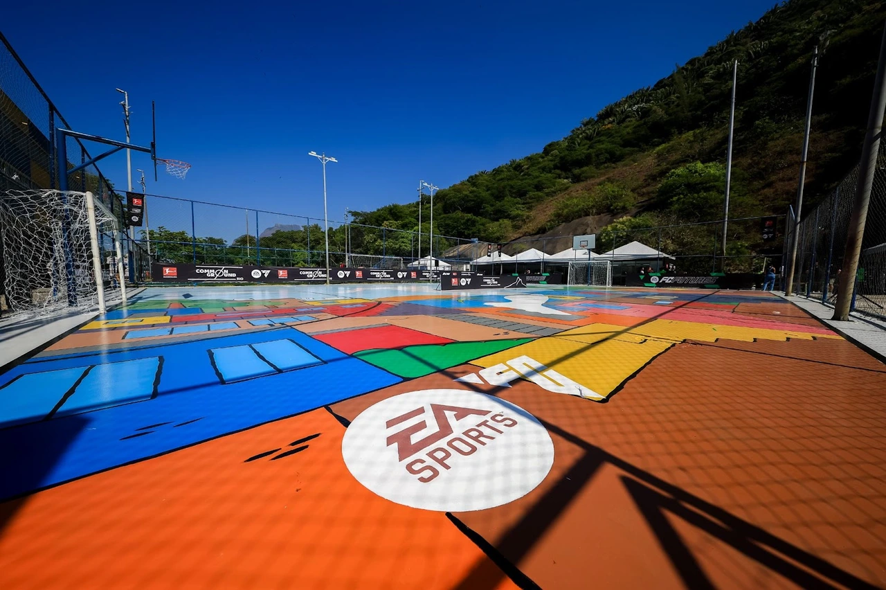 EA SPORTS FC e Bundesliga revitalizam campo no Rio, promovendo treinamentos para jovens talentos e transformando o futebol de base.