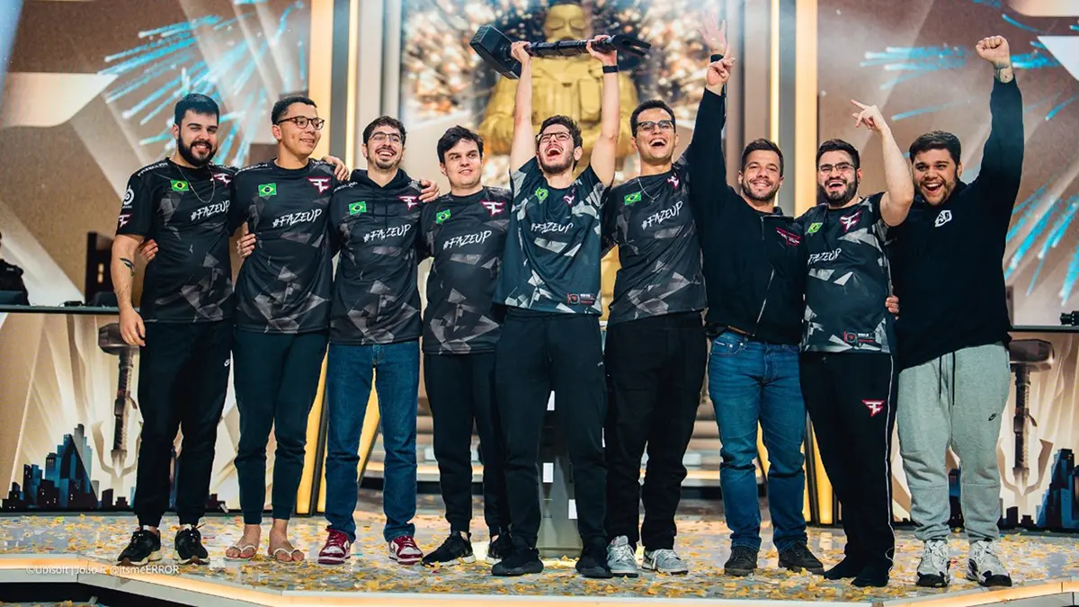 FaZe Clan é campeã do mundial de Rainbow Six Siege